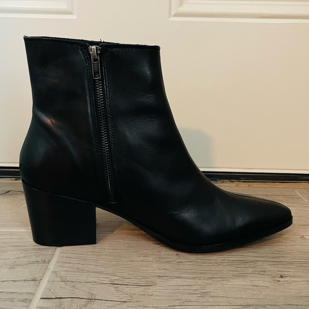 Chelsea Boot